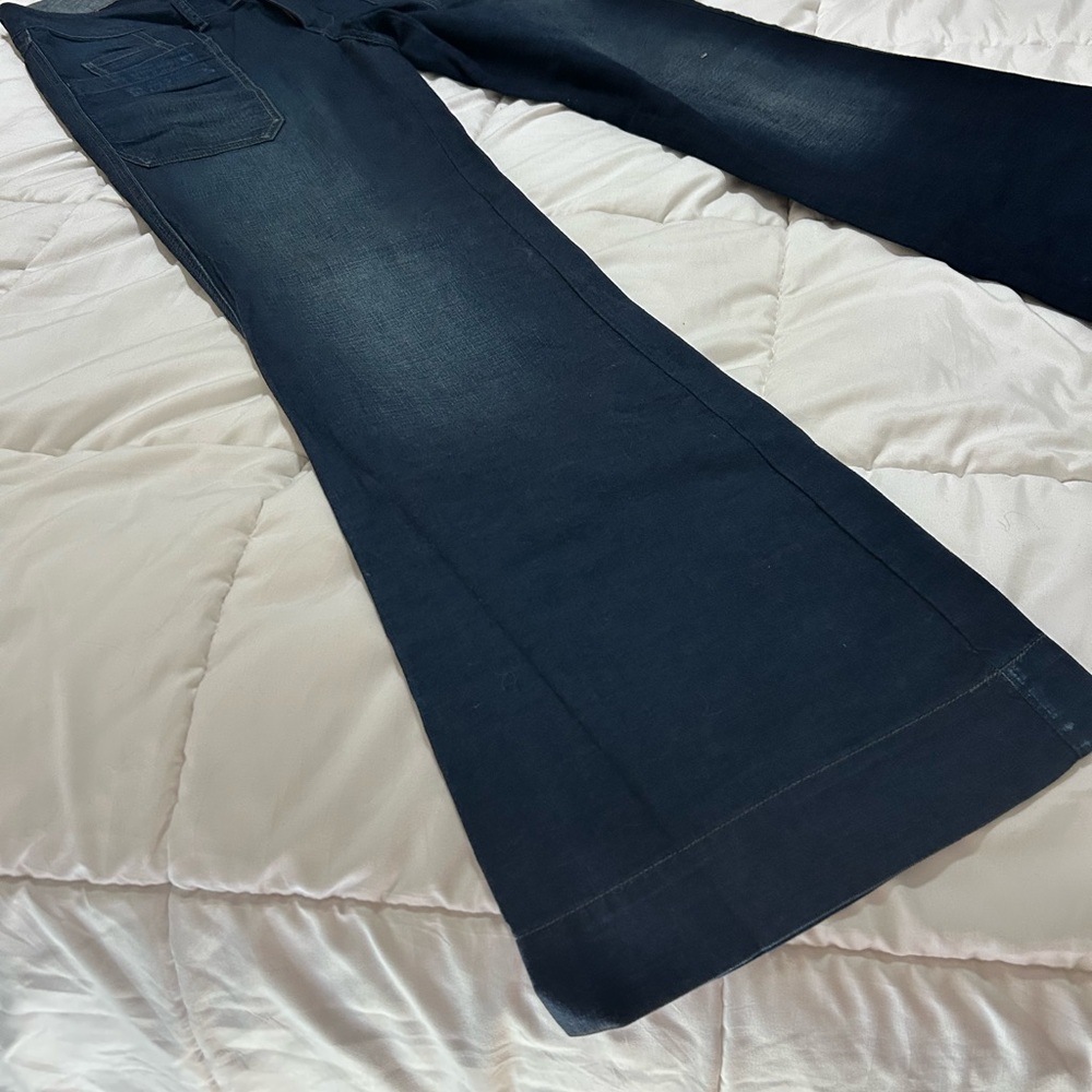 Women's Dark Blue Jeans